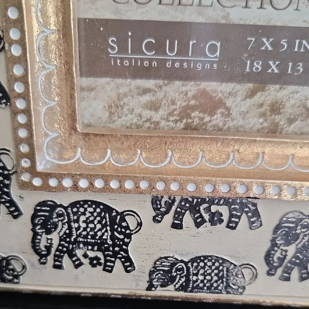 Elephant Patterned Photo Frame - Picture 5 of 8